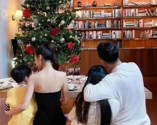 娱乐圈吃瓜打牌是谁啊,揭秘“吃瓜打牌”背后的神秘人物 第2张 娱乐圈吃瓜打牌是谁啊,揭秘“吃瓜打牌”背后的神秘人物 第2张